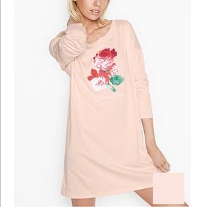 GUsed Victorias Secret Longsleeve Pajama Dress